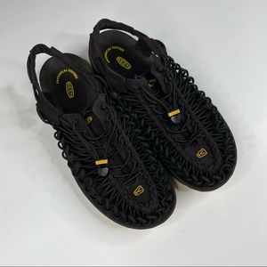 Keen Men’s Uneek Sandals Size 11.5